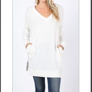 NWOT Zenana Outfitters Tunic Length White Top Size Medium